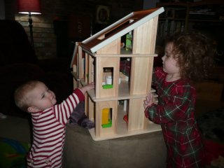 It's a dollhouse!